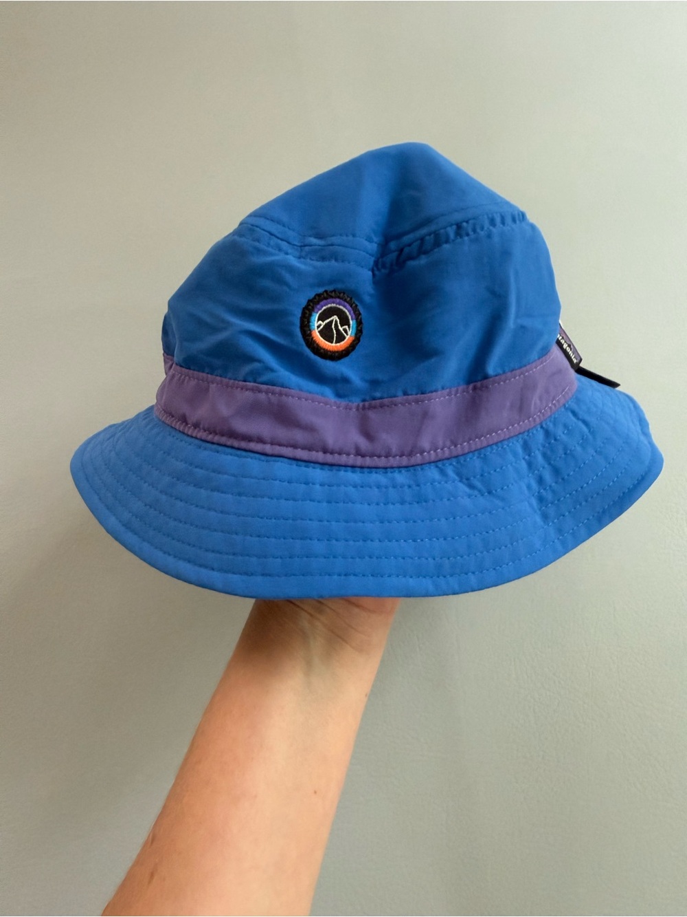 Patagonia Wavefarer Bucket Hat Fitz Roy Adult size Small - New With Tags